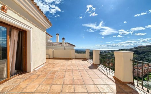 5 bedrooms Villa in Benahavis