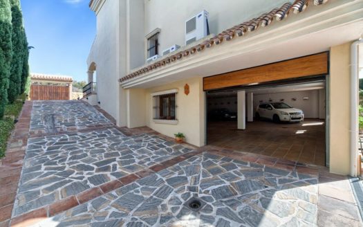 5 bedrooms Villa in Benahavis