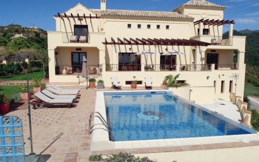 Villa de 6 dormitorios en Benahavis