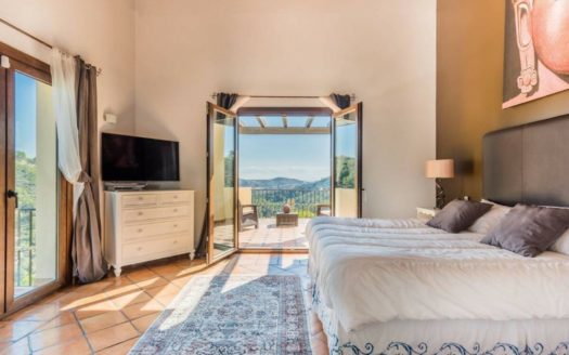 Villa de 6 dormitorios en Benahavis