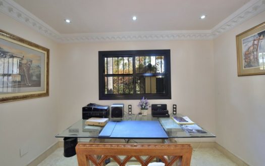 Villa de 3 dormitorios en Nueva Milla de Oro