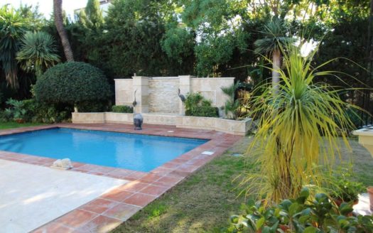 Villa de 3 dormitorios en Nueva Milla de Oro