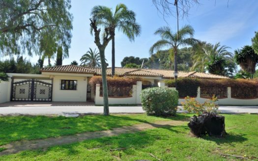 Villa de 3 dormitorios en Nueva Milla de Oro