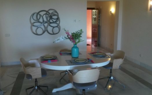 3 bedrooms Apartment in Benahavis