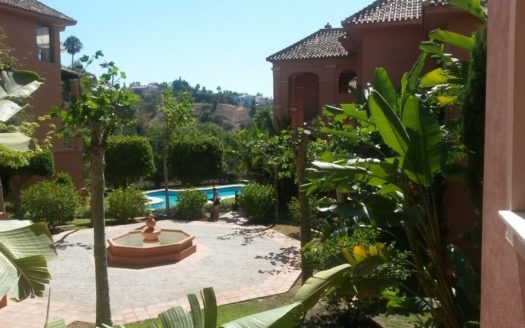 3 bedrooms Apartment in Benahavis