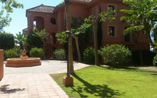 3 bedrooms Apartment in Benahavis