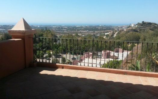 3 bedrooms Apartment in Benahavis