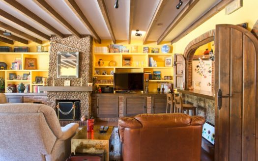 Adosado de 3 dormitorios en Benahavis