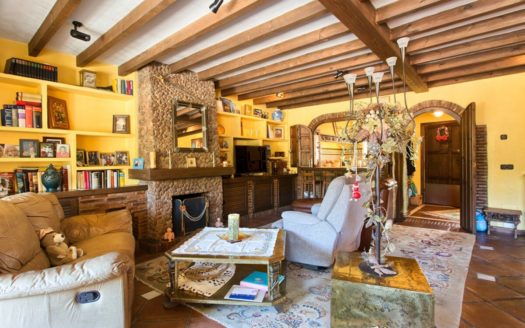 Adosado de 3 dormitorios en Benahavis