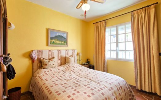 Adosado de 3 dormitorios en Benahavis