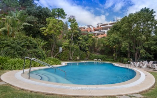 Apartamento de 2 dormitorios en Benahavis