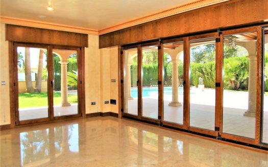Villa de 5 dormitorios en  Mijas