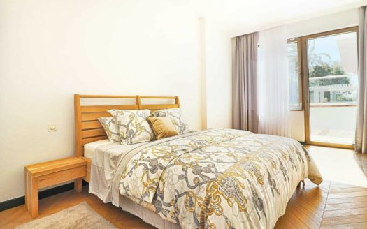 5 bedrooms Villa in Nueva Andalucia