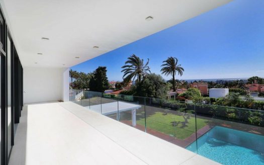 5 bedrooms Villa in Nueva Andalucia