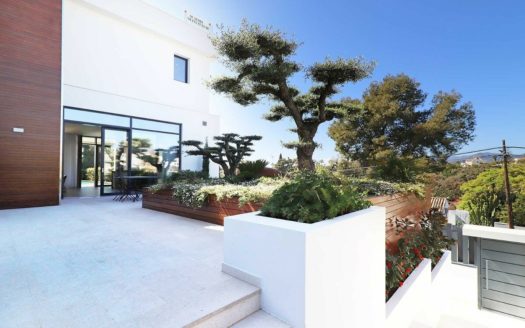 5 bedrooms Villa in Nueva Andalucia