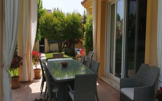 5 bedrooms Villa in Nueva Andalucia