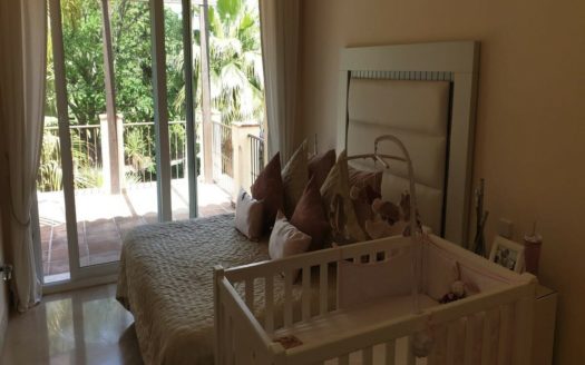5 bedrooms Villa in Nueva Andalucia