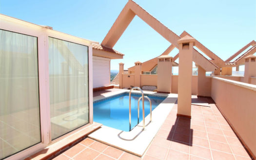 Ático de 3 dormitorios en Magna Marbella