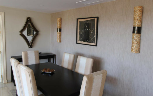 Ático de 3 dormitorios en Magna Marbella