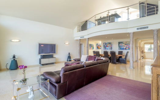 Ático de 3 dormitorios en Magna Marbella