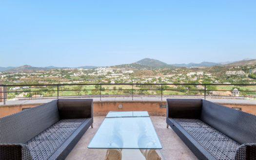 Ático de 3 dormitorios en Magna Marbella