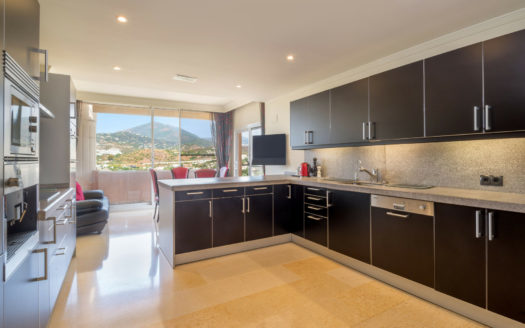 Ático de 3 dormitorios en Magna Marbella