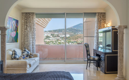 Ático de 3 dormitorios en Magna Marbella