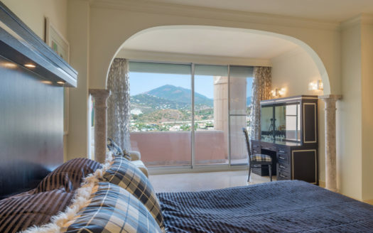 Ático de 3 dormitorios en Magna Marbella