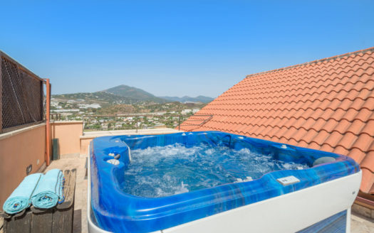Ático de 3 dormitorios en Magna Marbella