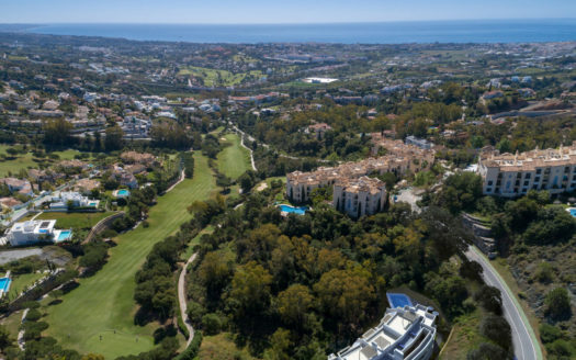 Apartamento de 3 dormitorios en Benahavis