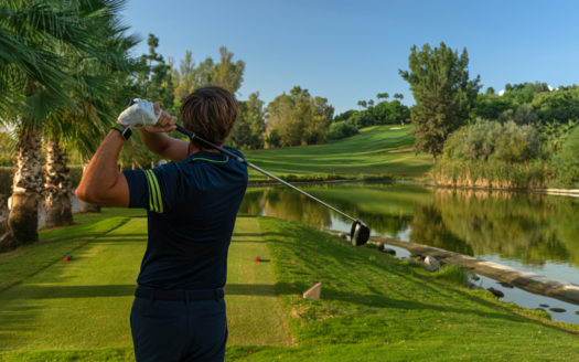 Apartamento de 3 dormitorios en Benahavis