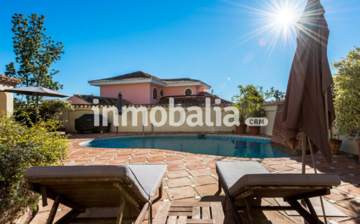 Villa de 5 dormitorios en El Herrojo