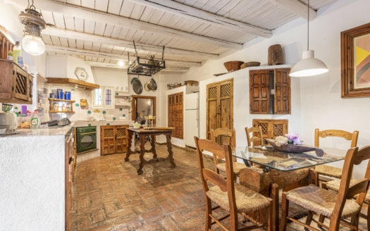 Villa de 10 dormitorios en Benahavis