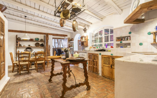 Villa de 10 dormitorios en Benahavis