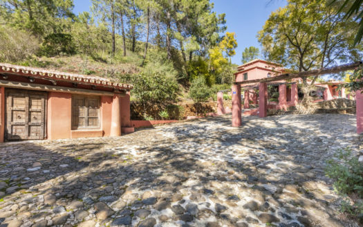 Villa de 10 dormitorios en Benahavis