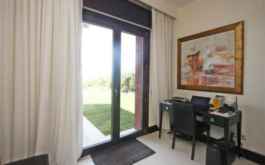 5 bedrooms Villa in Altos de los Monteros