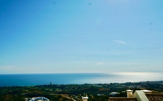 Ático de 3 dormitorios en Los Monteros