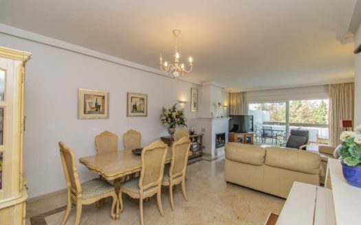 Apartamento de 3 dormitorios en Los Monteros