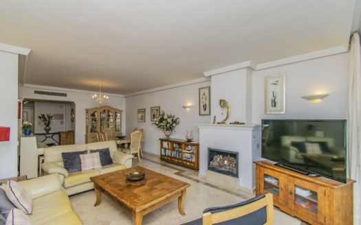 Apartamento de 3 dormitorios en Los Monteros