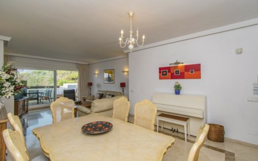 Apartamento de 3 dormitorios en Los Monteros