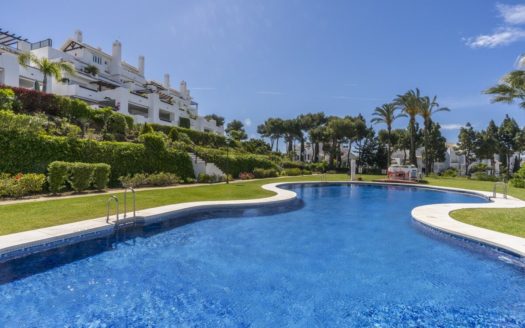 Apartamento de 2 dormitorios en Los Monteros