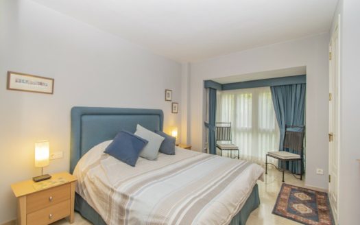 Apartamento de 2 dormitorios en Los Monteros