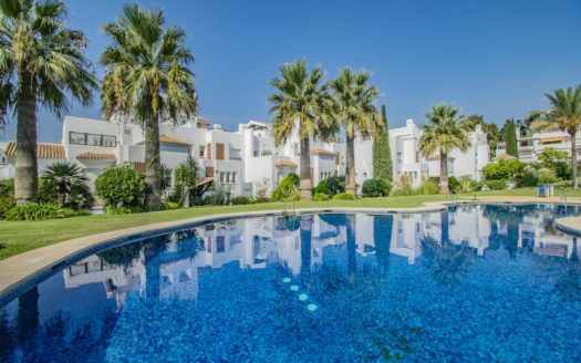 Apartamento de 2 dormitorios en Los Monteros