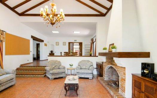 Villa de 7 dormitorios en El Rosario