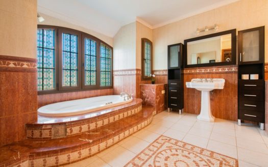 Villa de 7 dormitorios en El Rosario