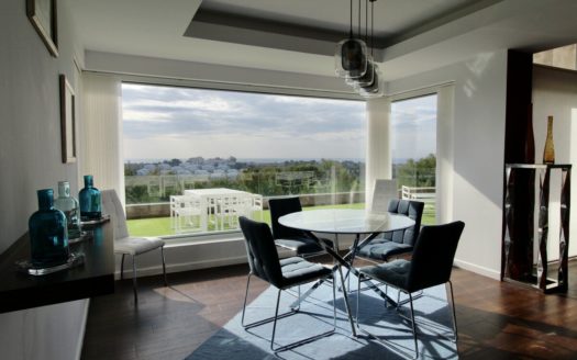 Villa de 3 dormitorios en Benahavis