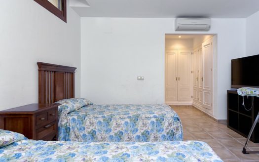 Villa de 6 dormitorios en El Rosario