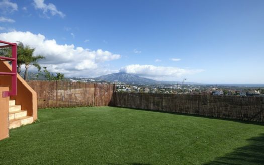 Adosado de 3 dormitorios en Benahavis