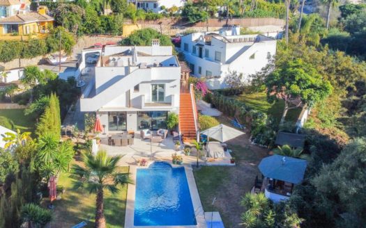 Villa de 6 dormitorios en El Rosario