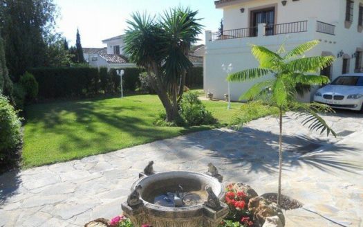 4 bedrooms Villa in Milla de Oro